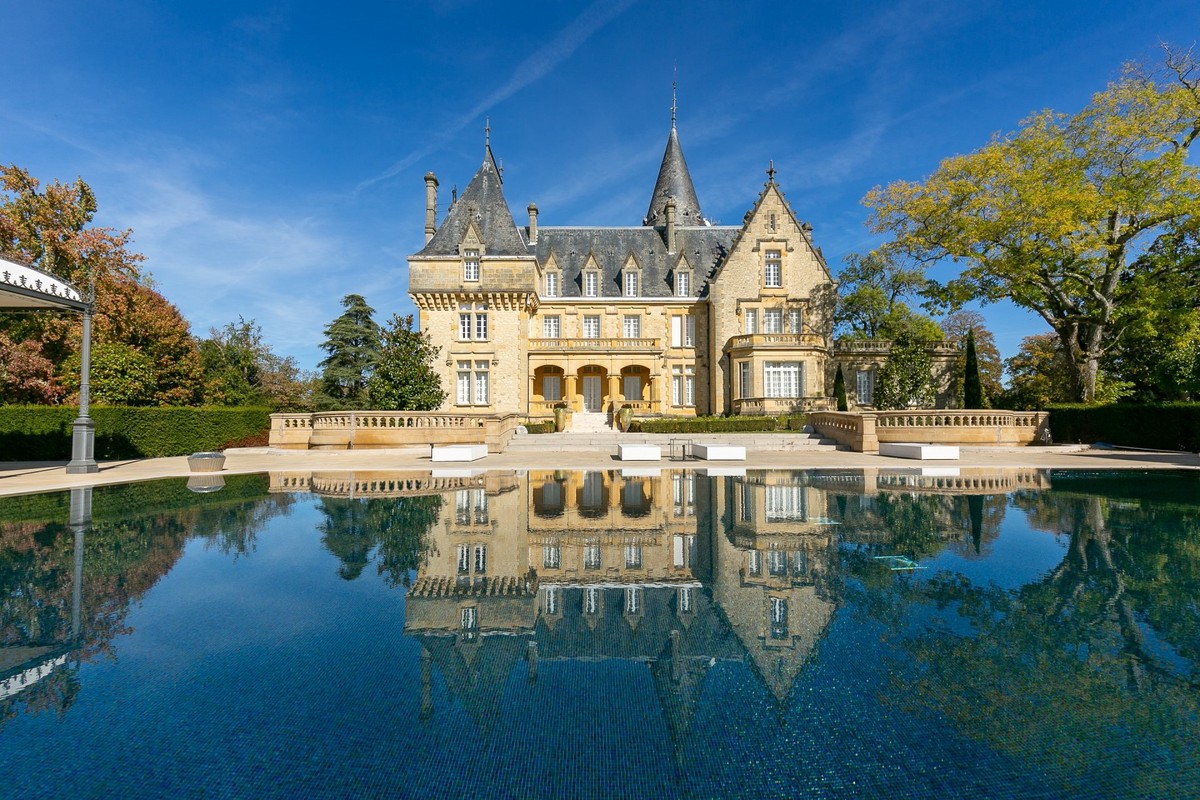 Visit the Former Royal Palaces in France - Visit European Castles