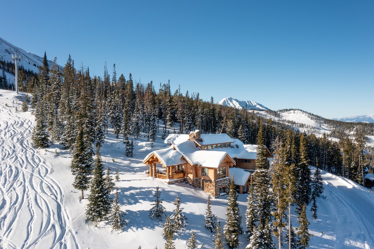 Luxury Ski Homes and Mountain Resort Properties for Sale - Christie's  International Real Estate