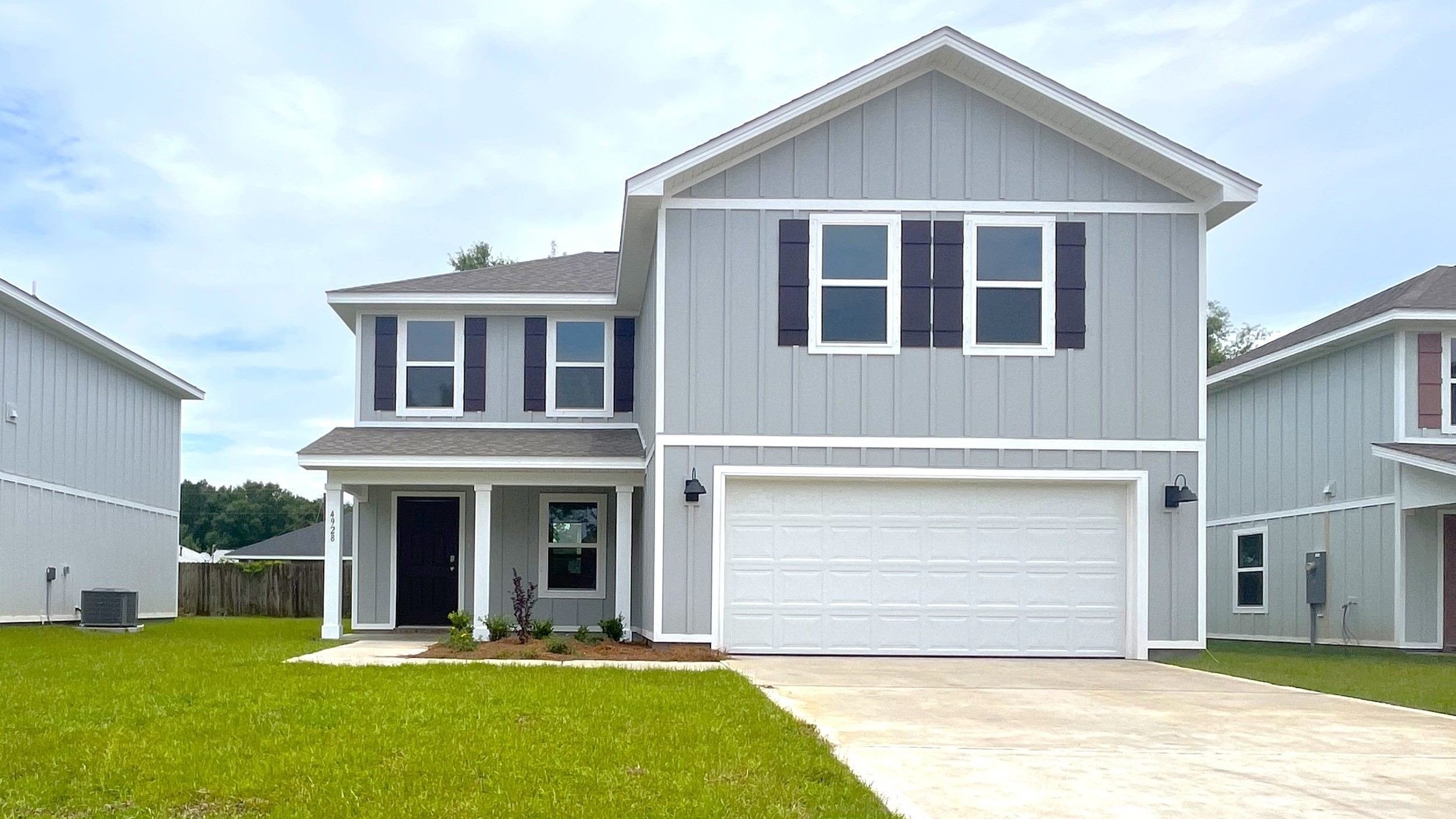 2. 4939 Valor Ct