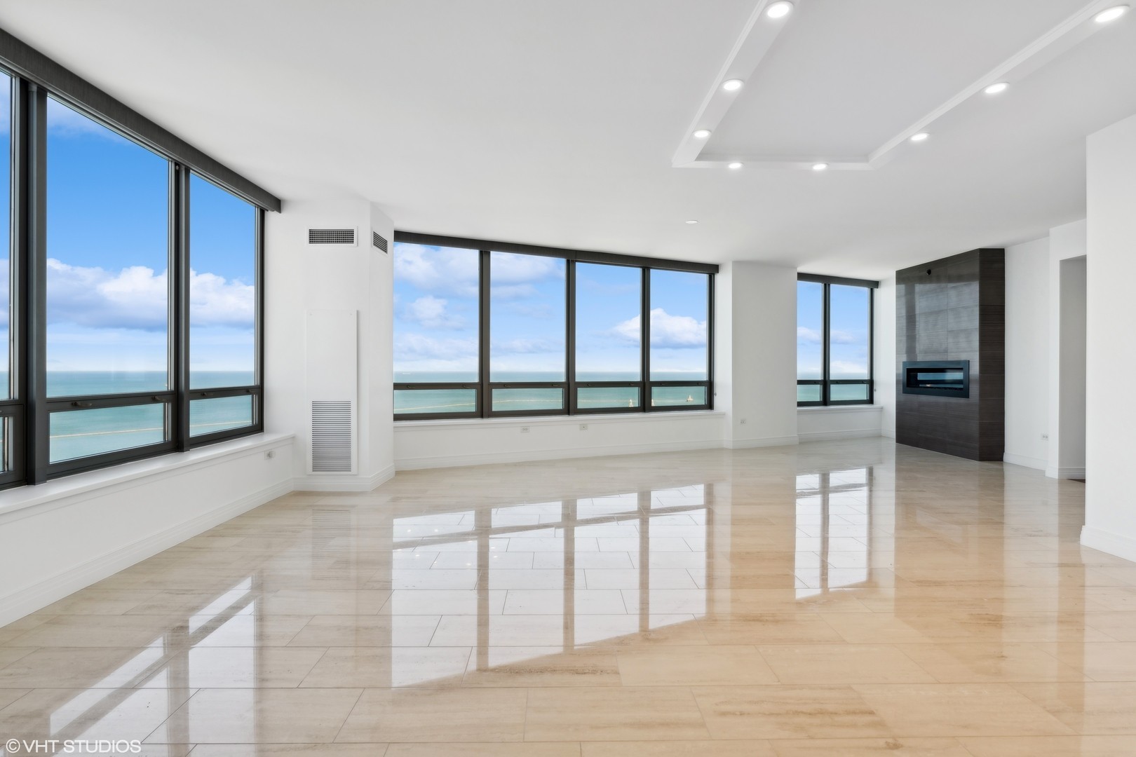 5. 600 N Lake Shore Drive