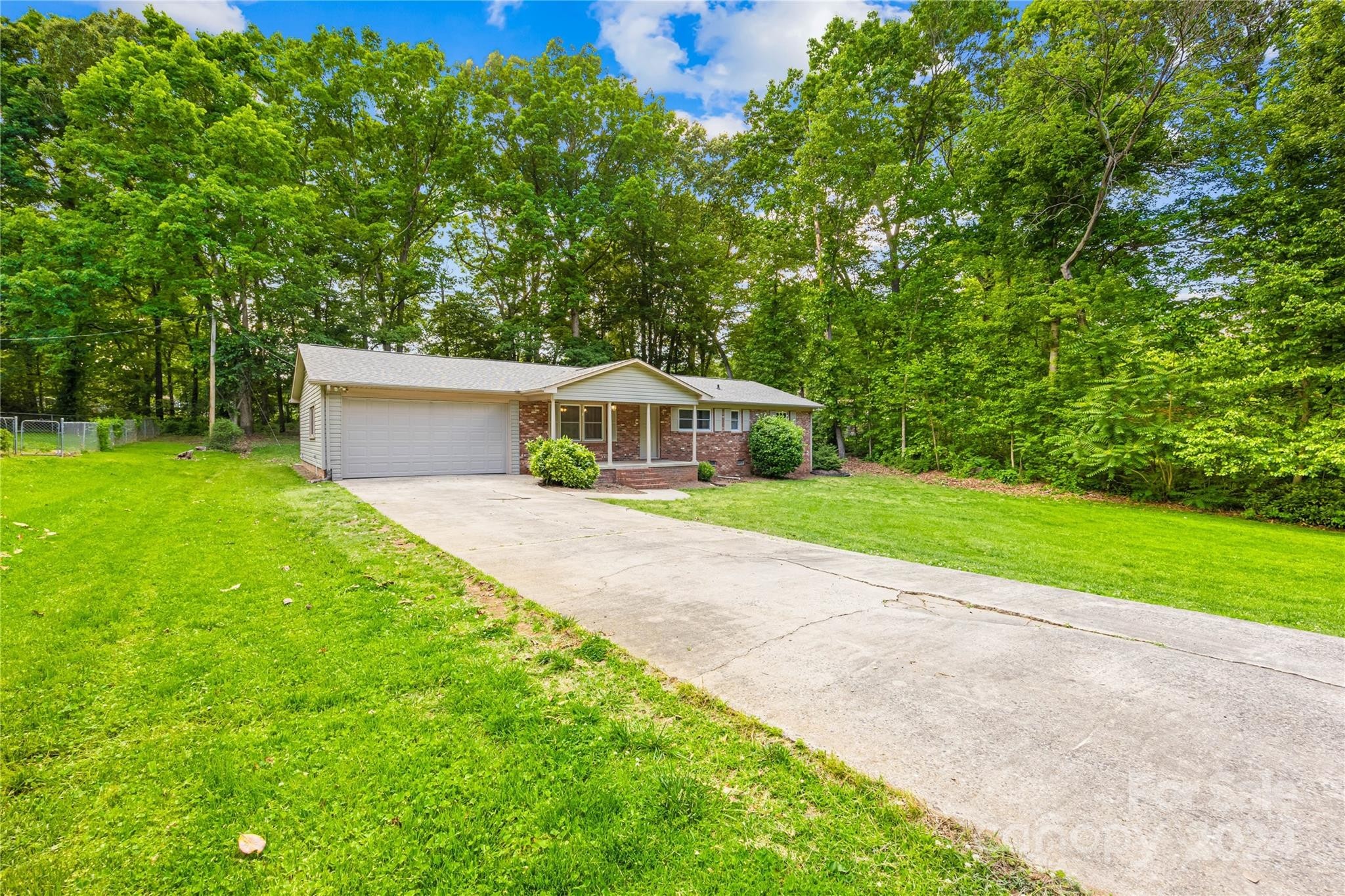 31. 1826 Whispering Pines Road