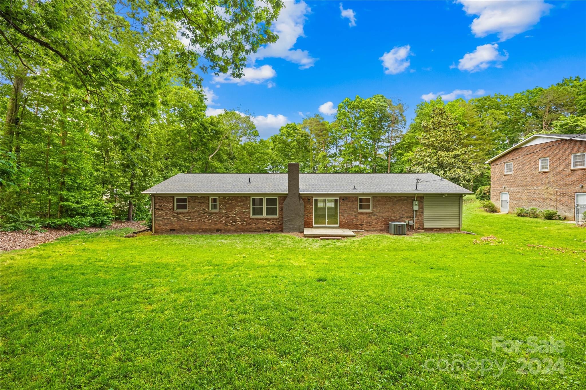 33. 1826 Whispering Pines Road