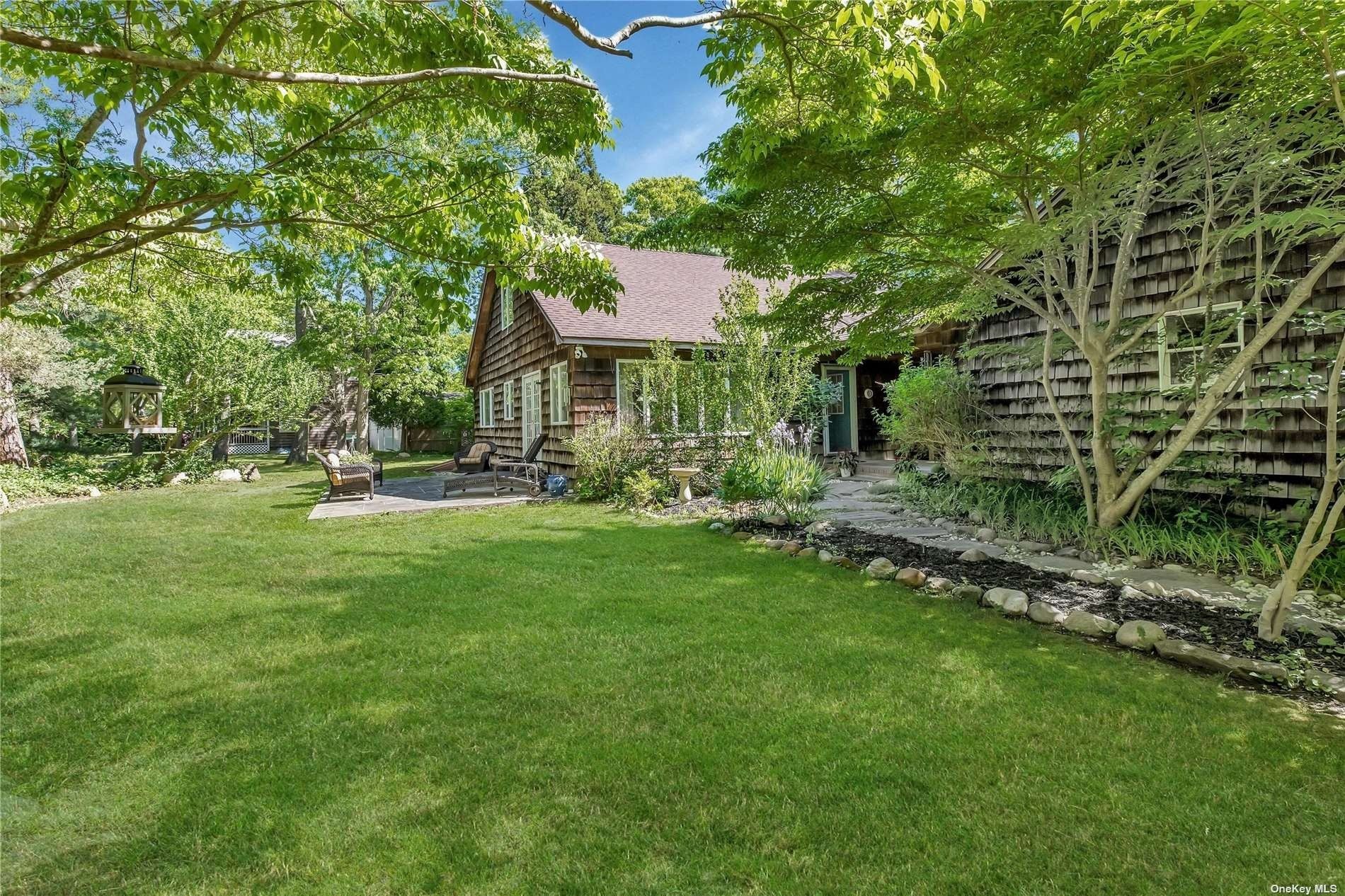 5. 3000 Quogue Riverhead Road