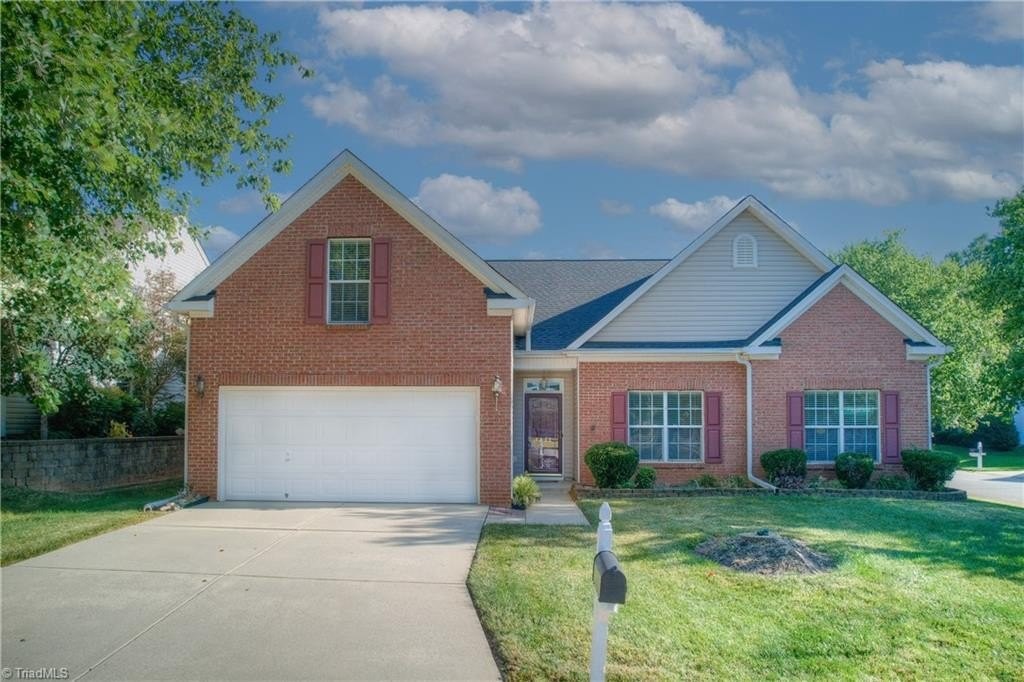 1. 4235 Laurel Ridge Circle