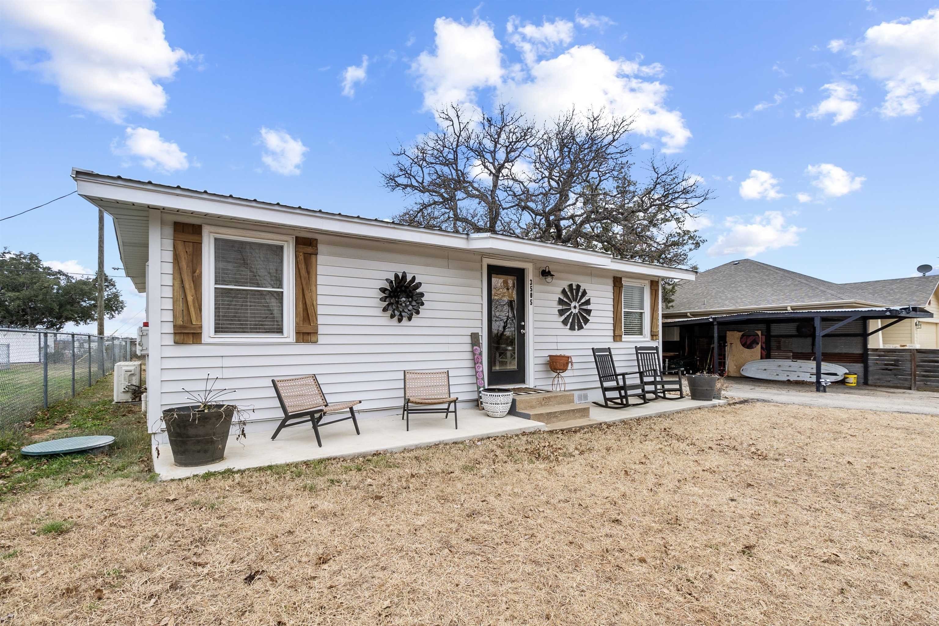 1. 3505 Concho Trail