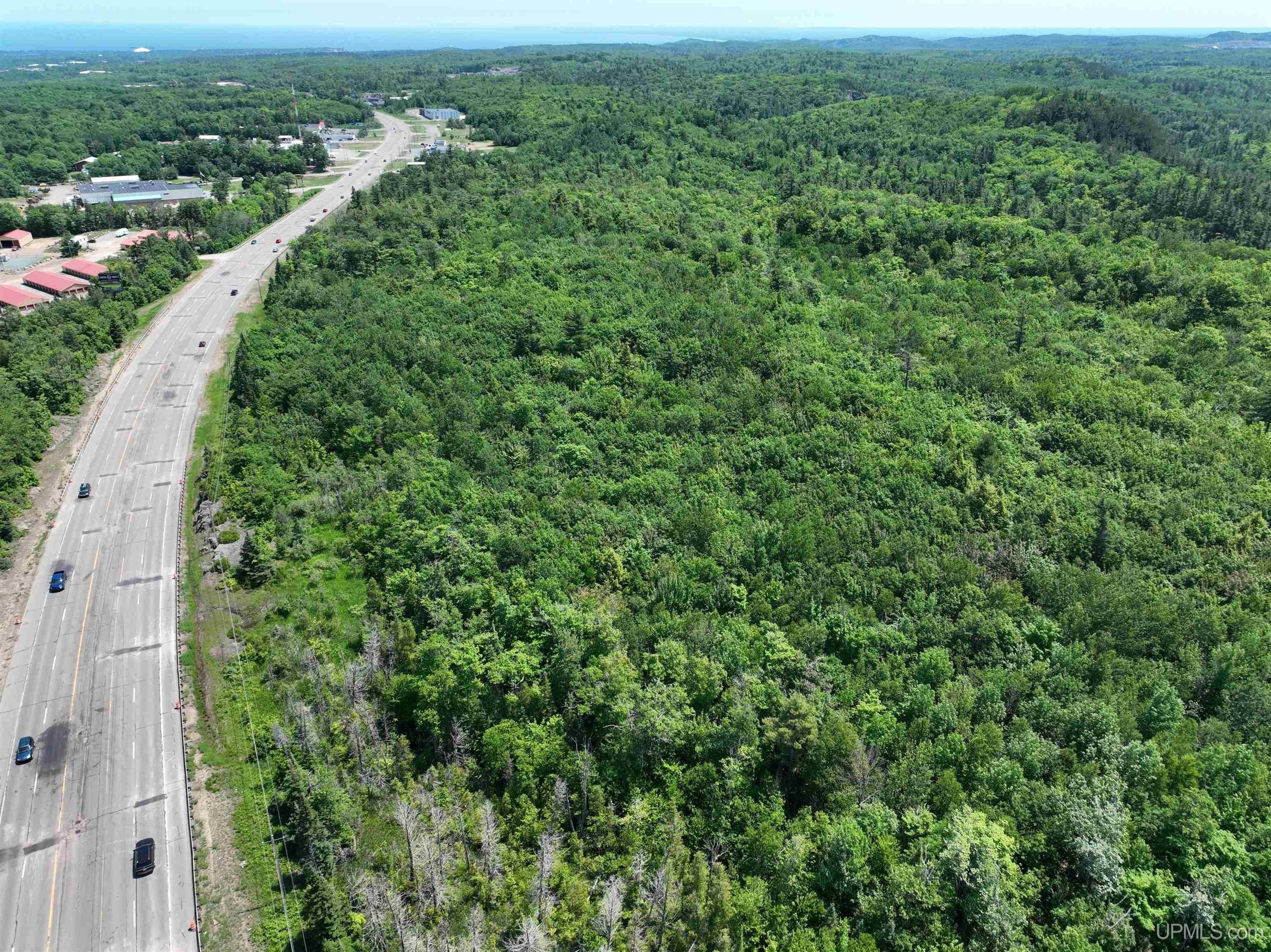 2. 000000 U.S. Highway 41