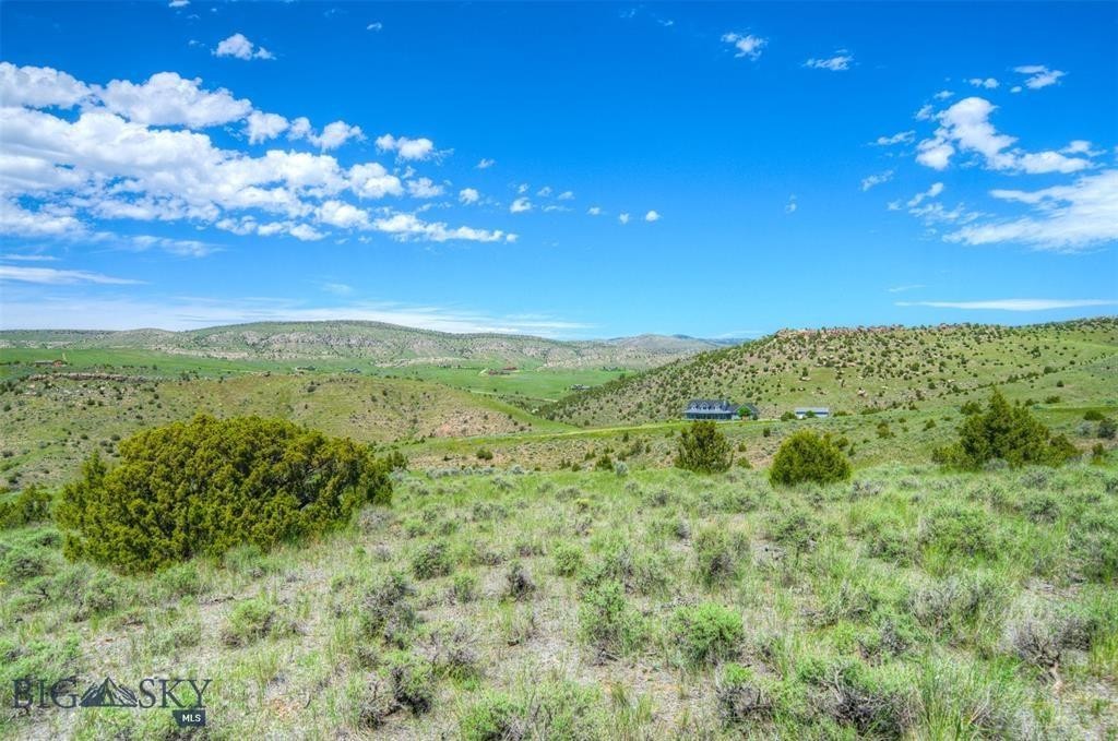 12. Lot 84 Overland Trail