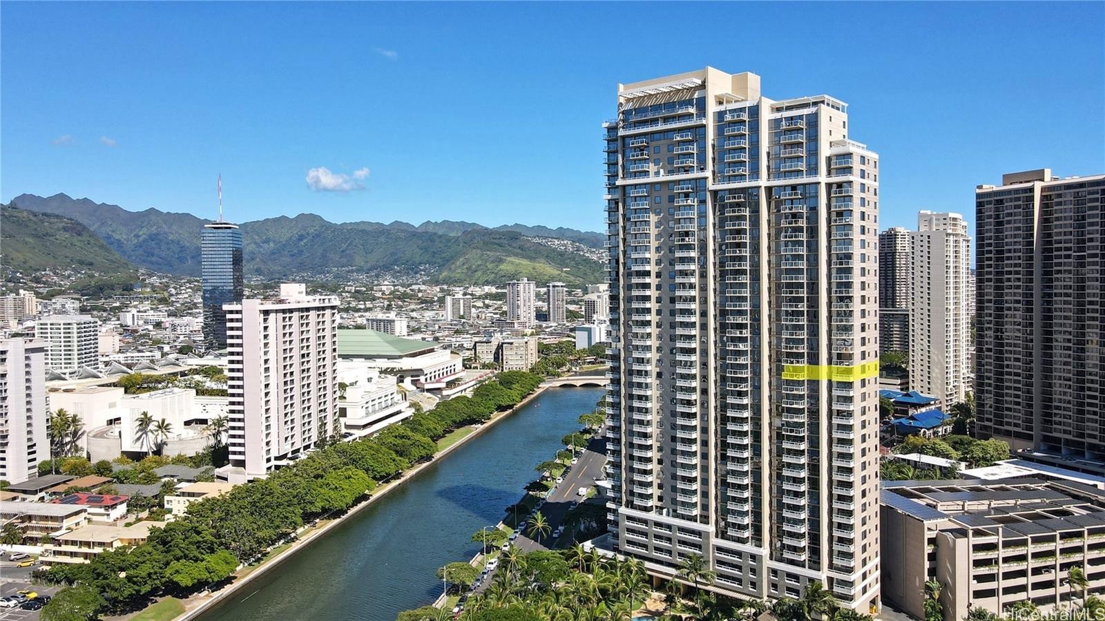 15. 1551 Ala Wai Boulevard