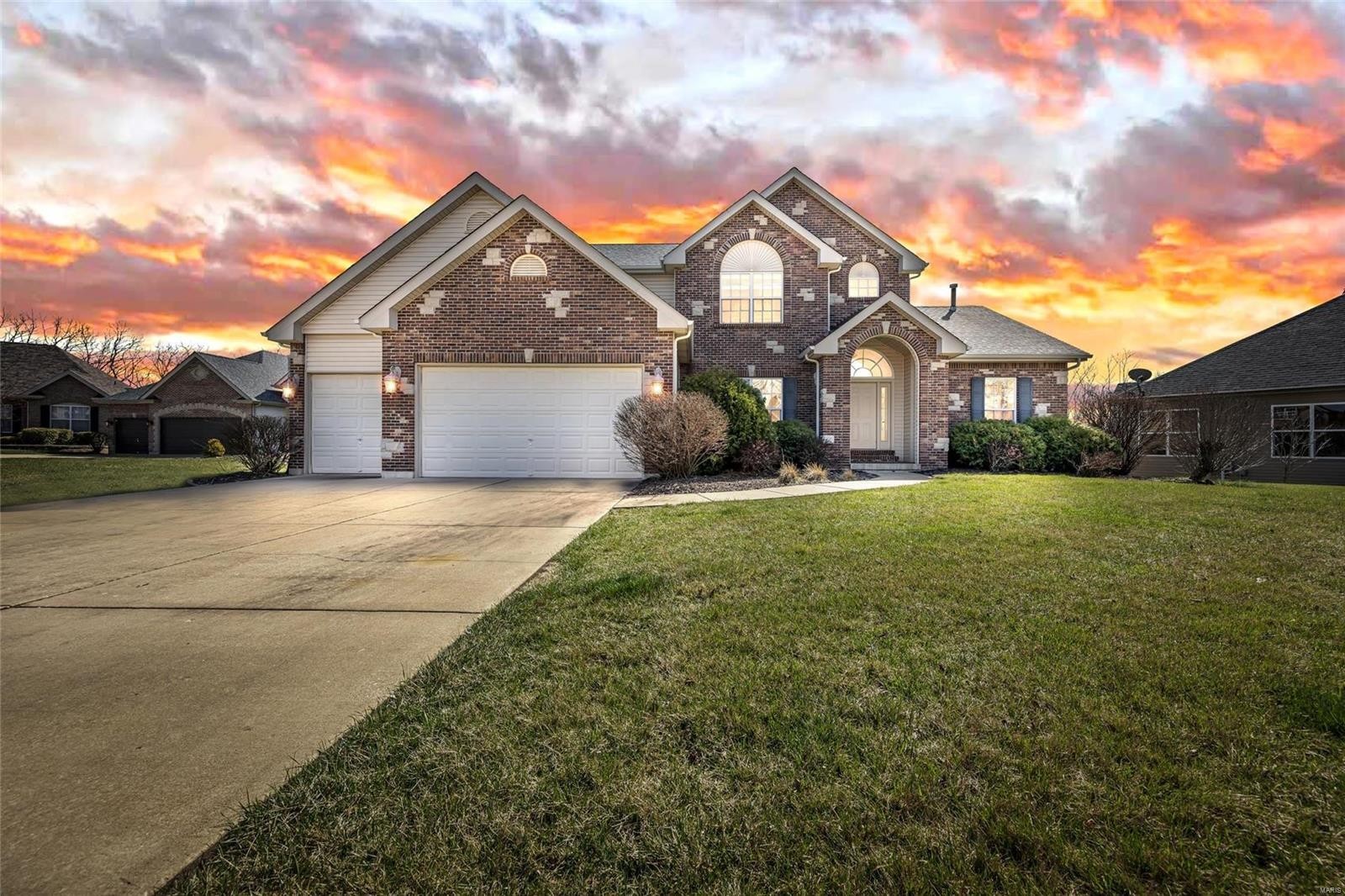 1. 315 Highland Meadows Court