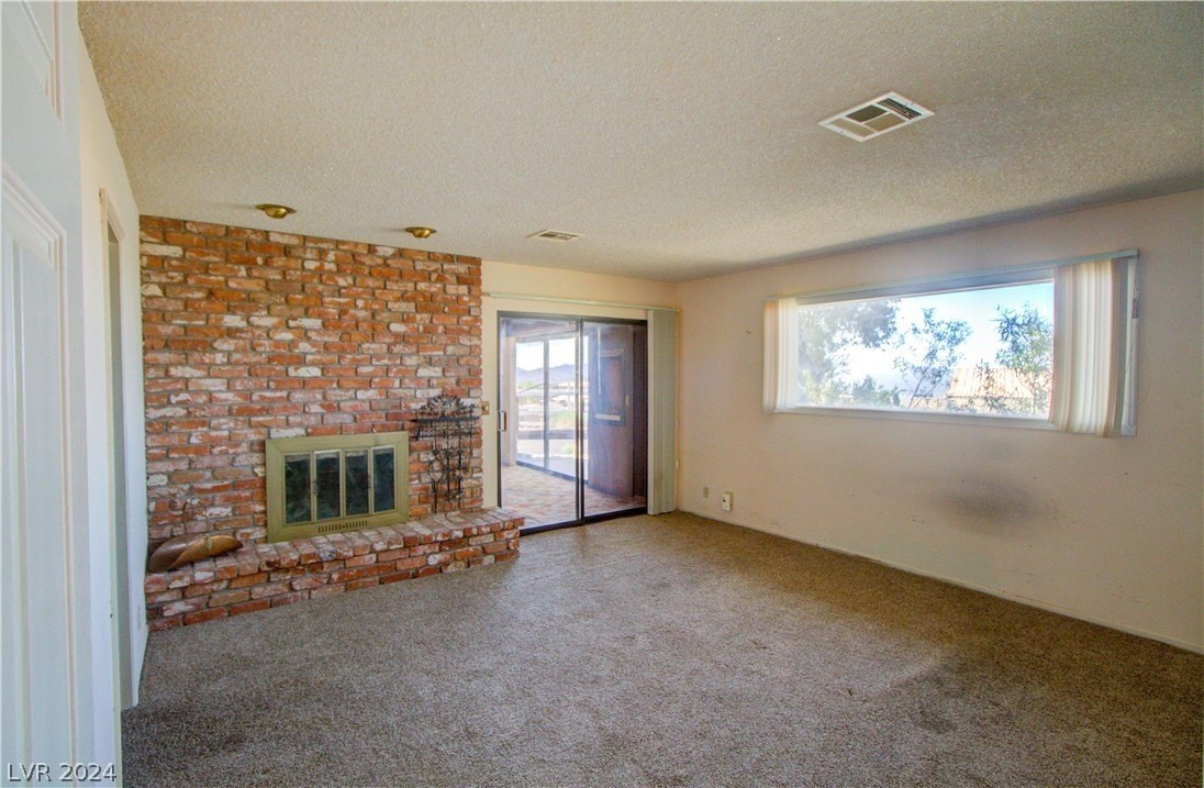 14. 1407 Pueblo Drive