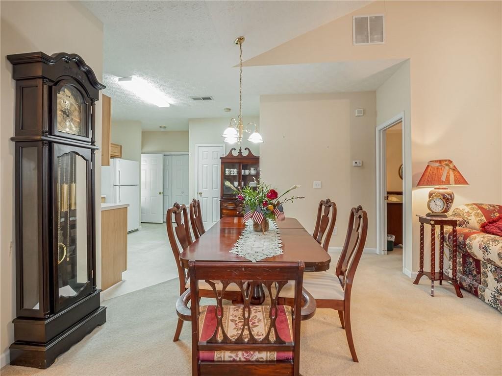 14. 3806 Villa Springs Circle