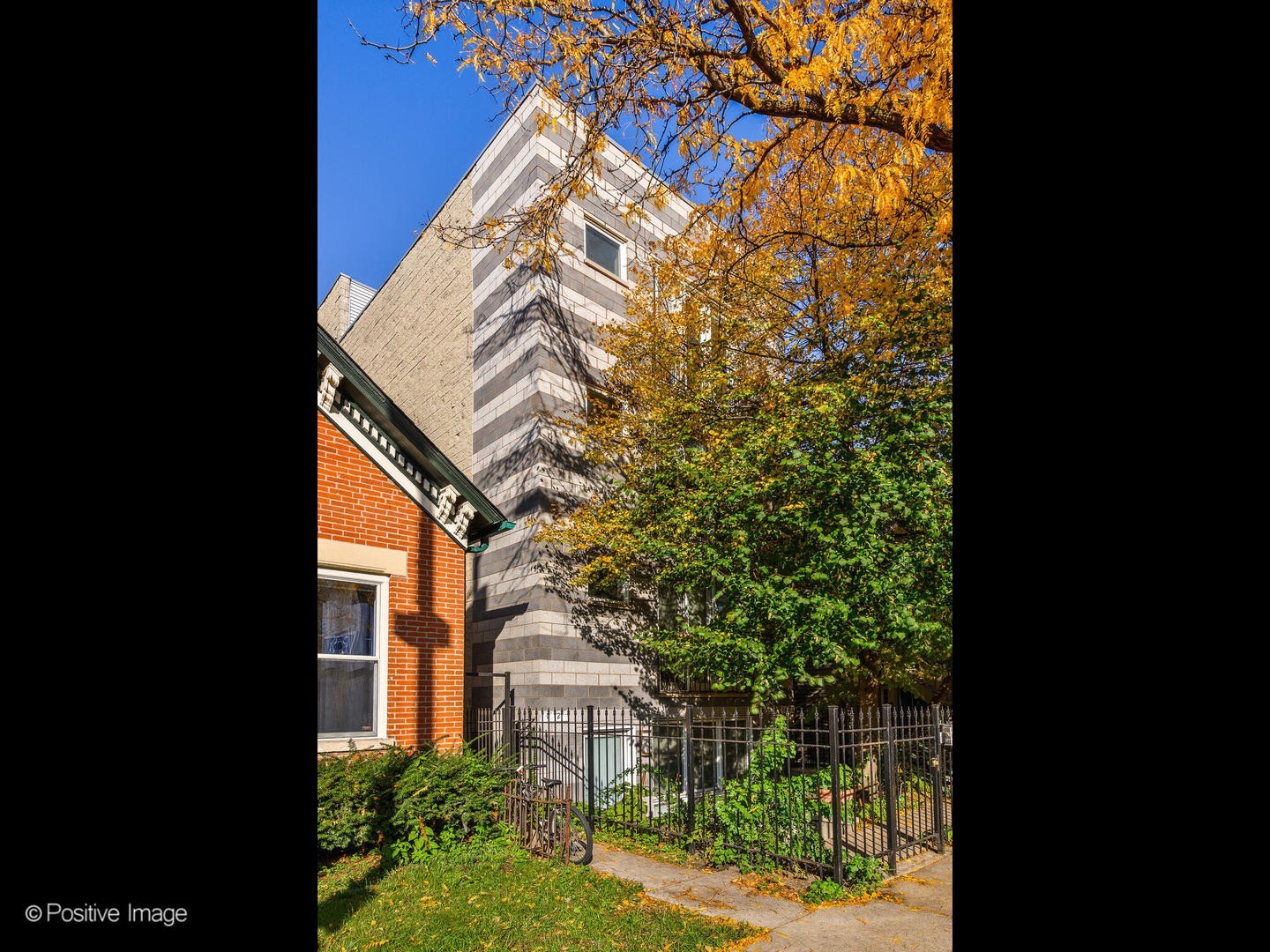 1. 1412 W Diversey Parkway