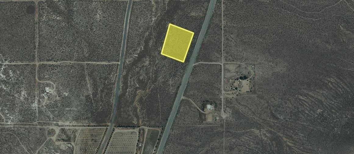 1. Lot 57 Tehachapi Willow Springs Road