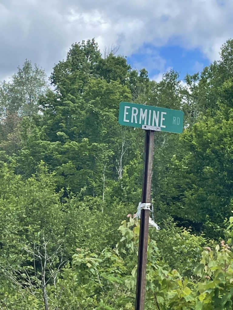 1. 048  Ermine Road