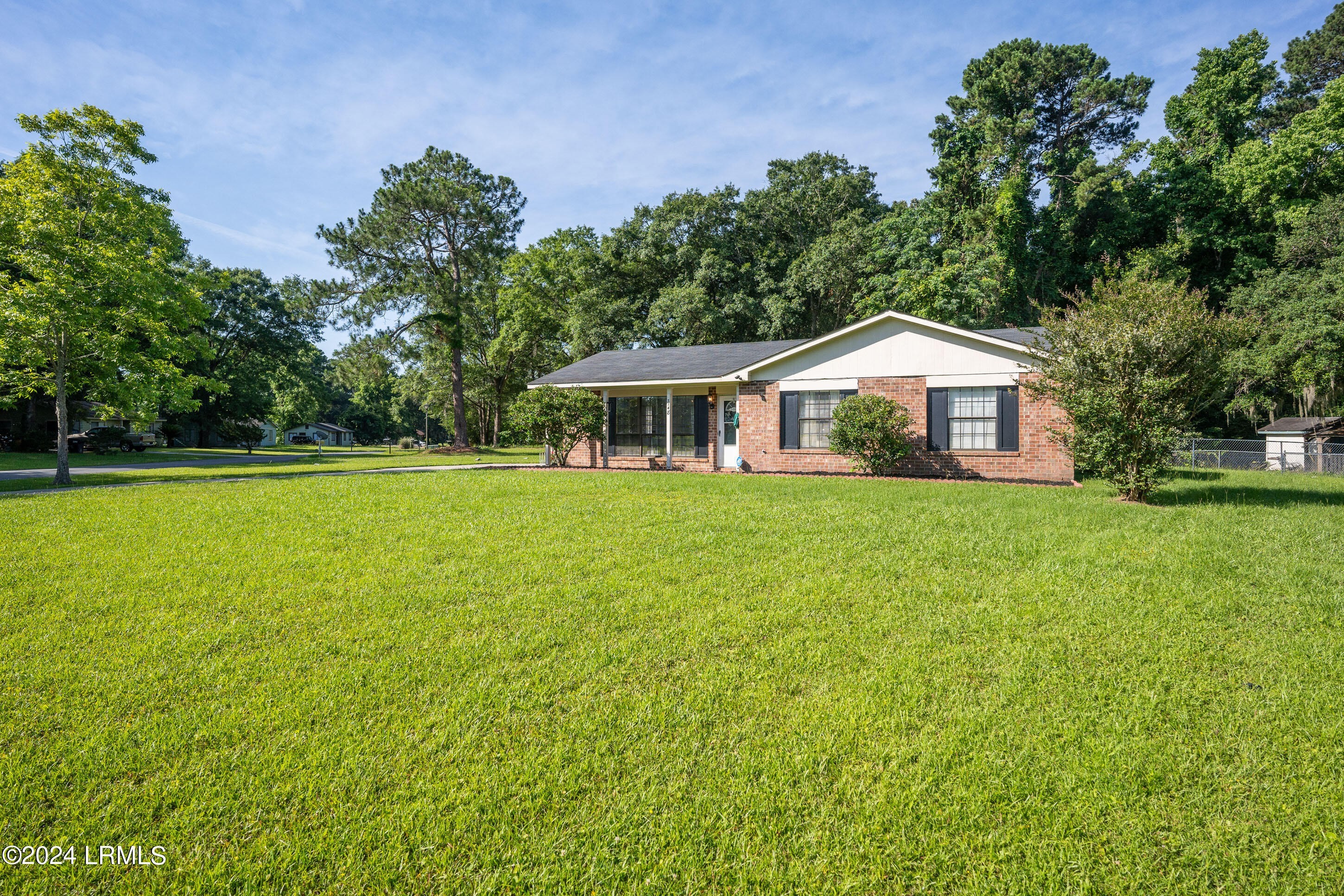 2. 3148 Clydesdale Circle