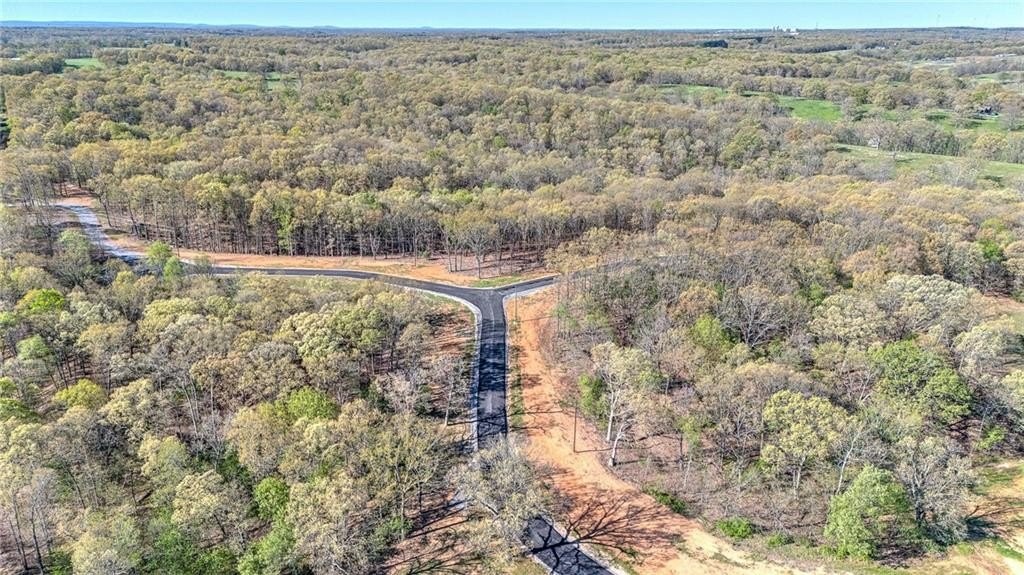 22. 8000 (Lot 8) Hill Country  Dr