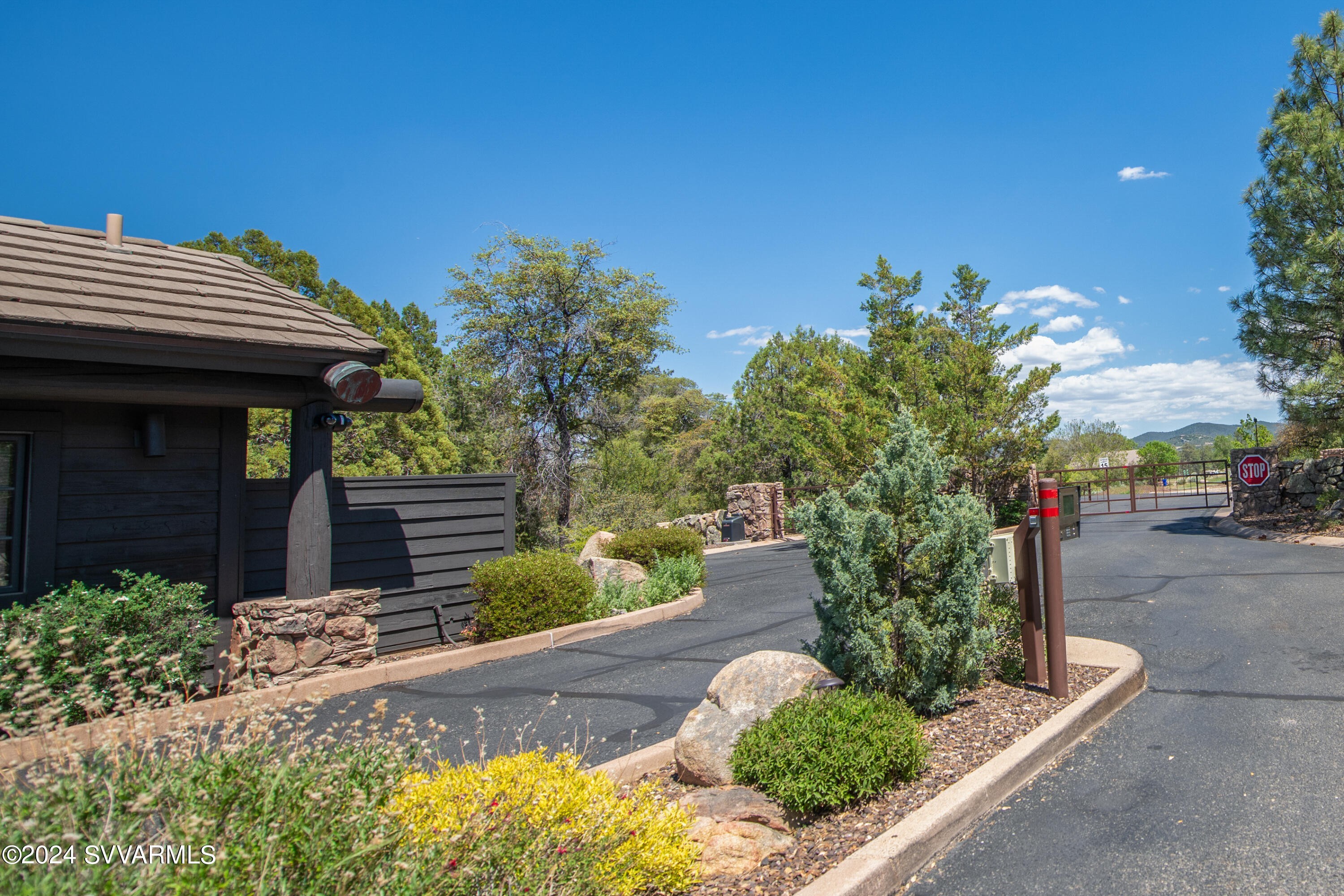 2. 1716 Alpine Meadows Lane