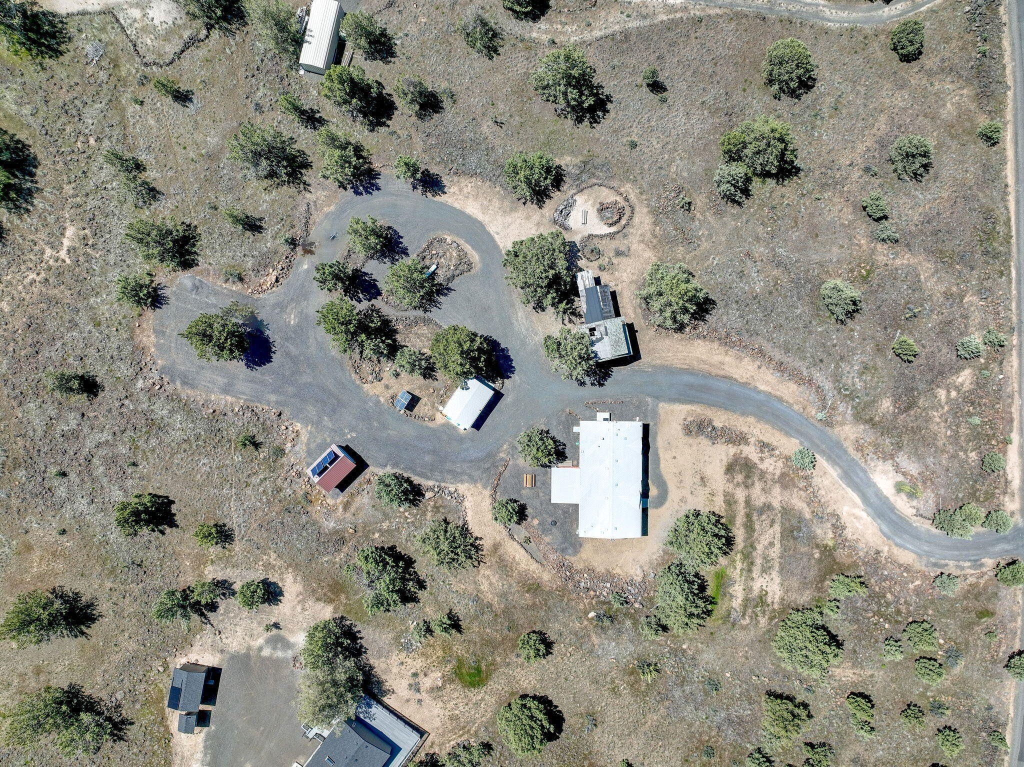 2. 5423 SW Upper Canyon Rim Drive