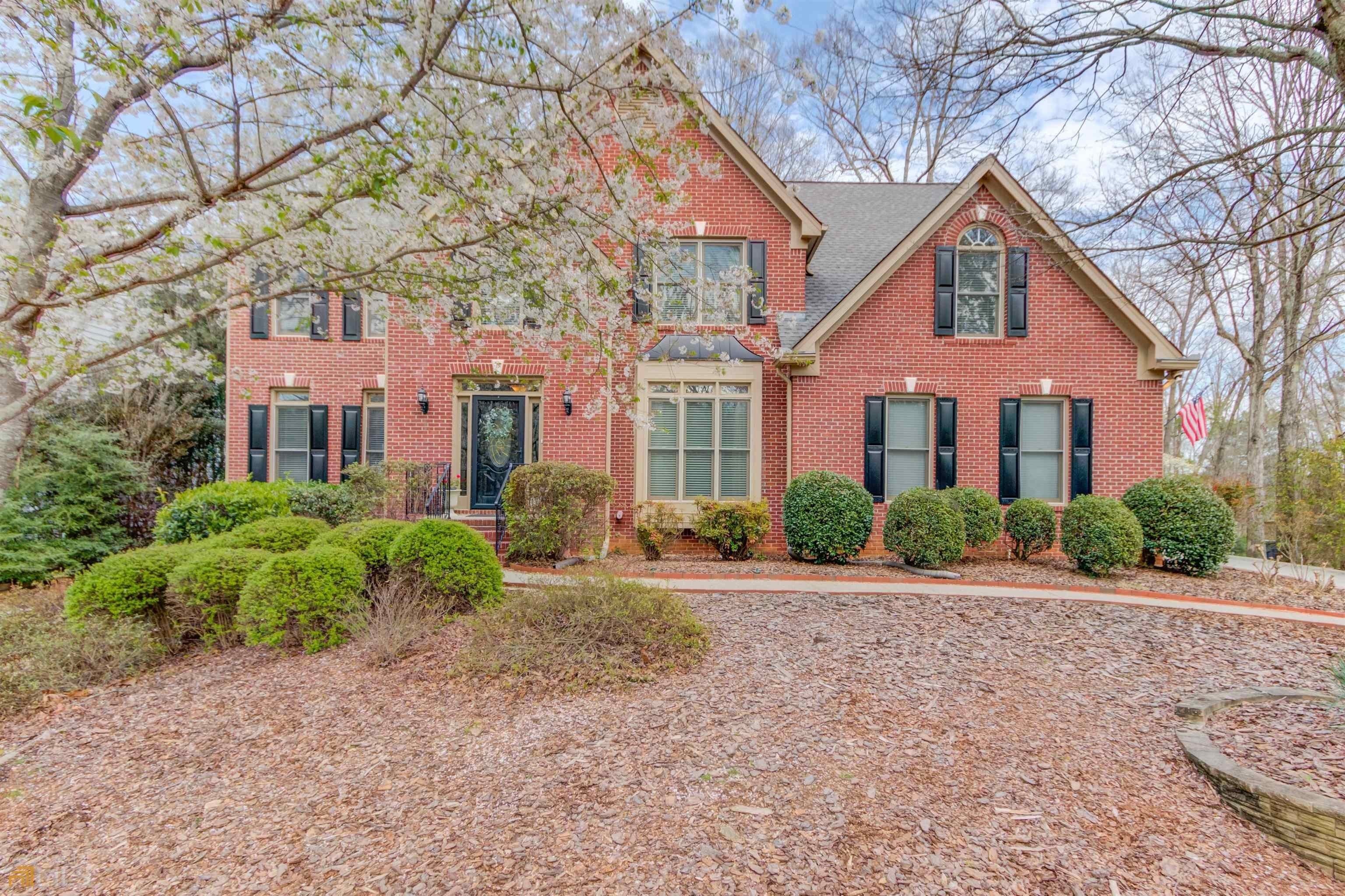 3. 225 Highland Gate Circle