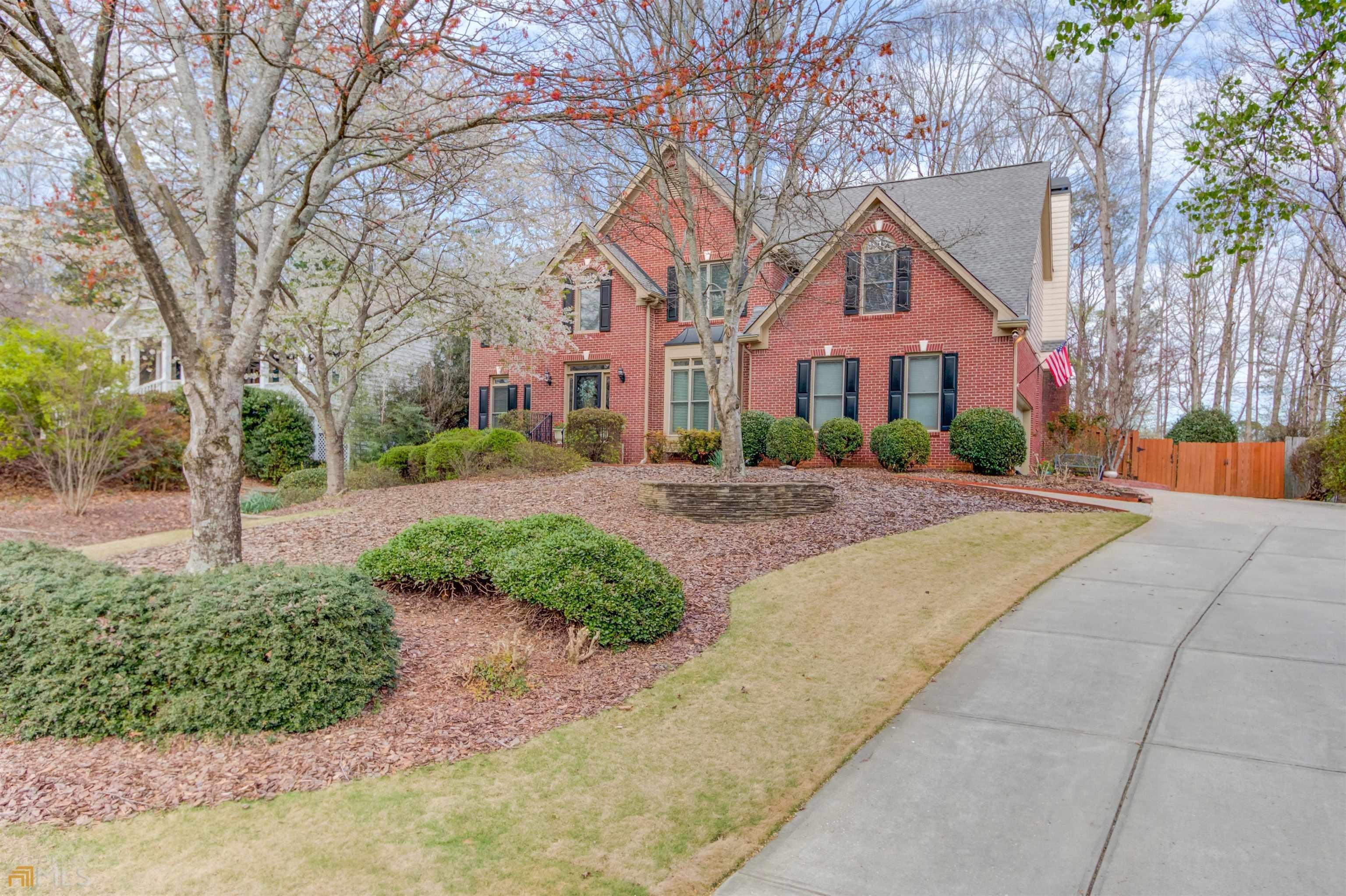 2. 225 Highland Gate Circle