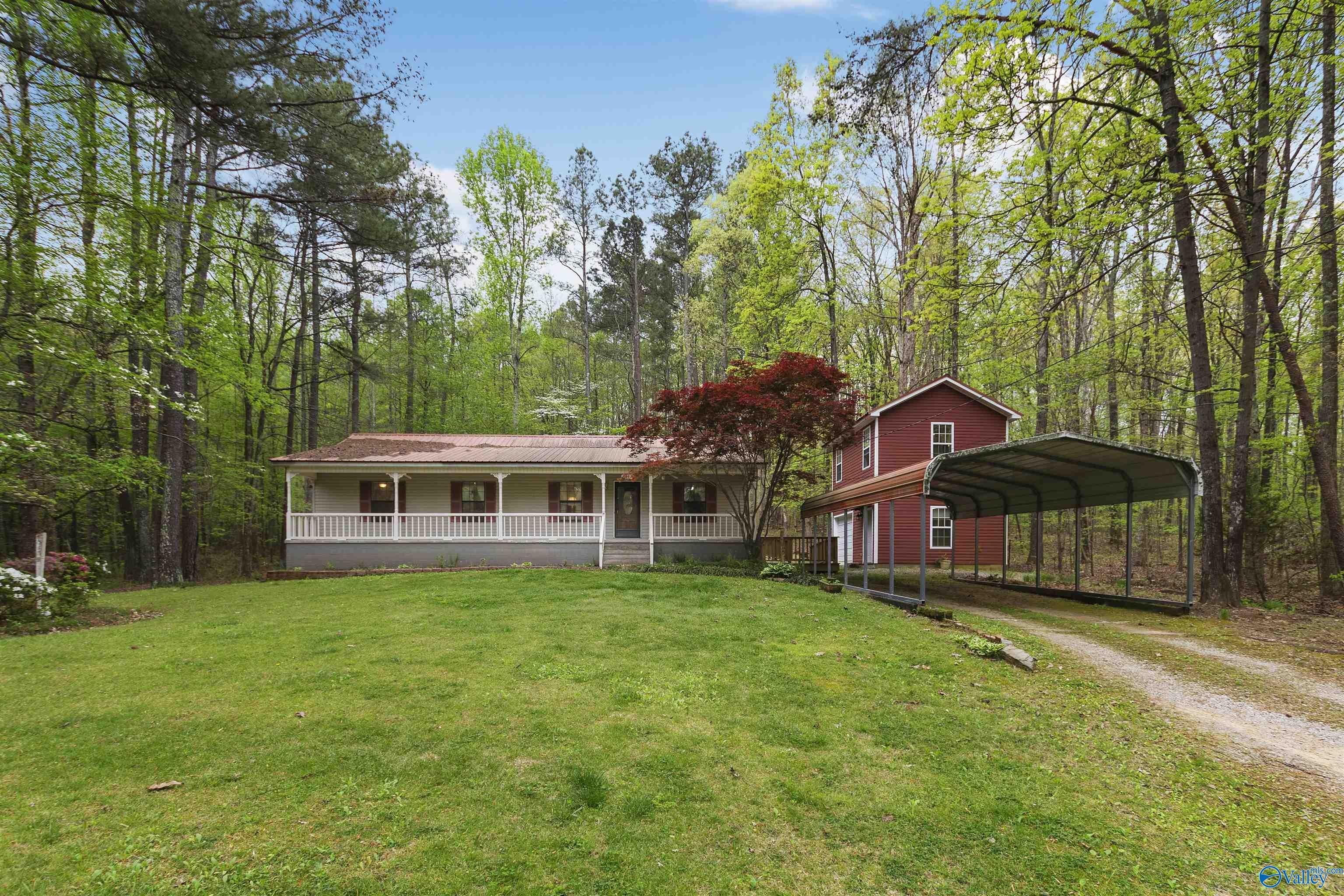 2. 3822 W Chapel Hill Road