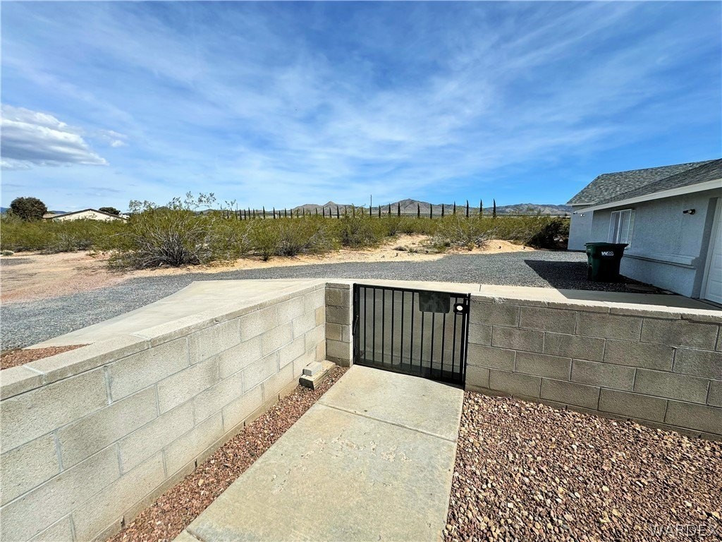 13. 8686 N Cochise Court