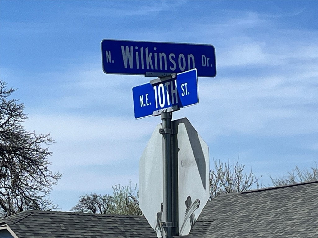 2. 1116 N Wilkinson Drive
