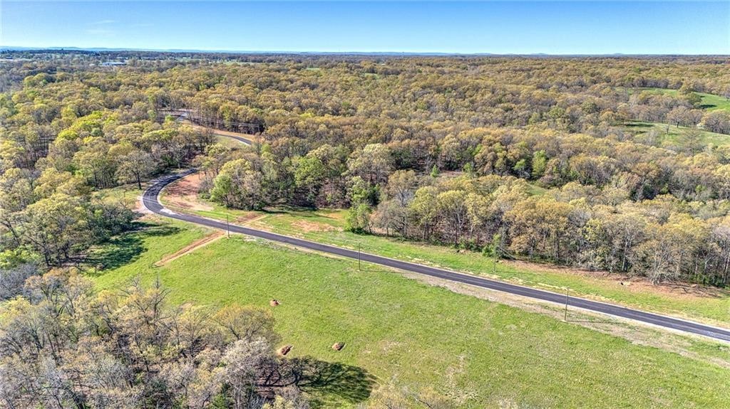 21. 8025 (Lot 10) Hill Country  Dr
