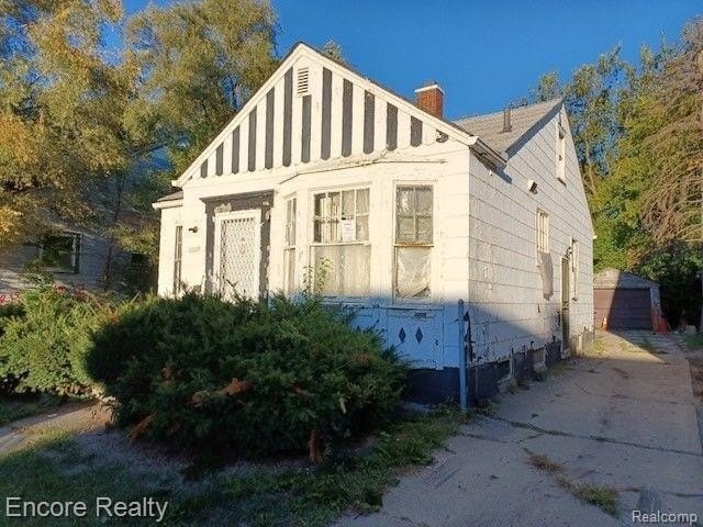 2. 9626 Rutherford Street