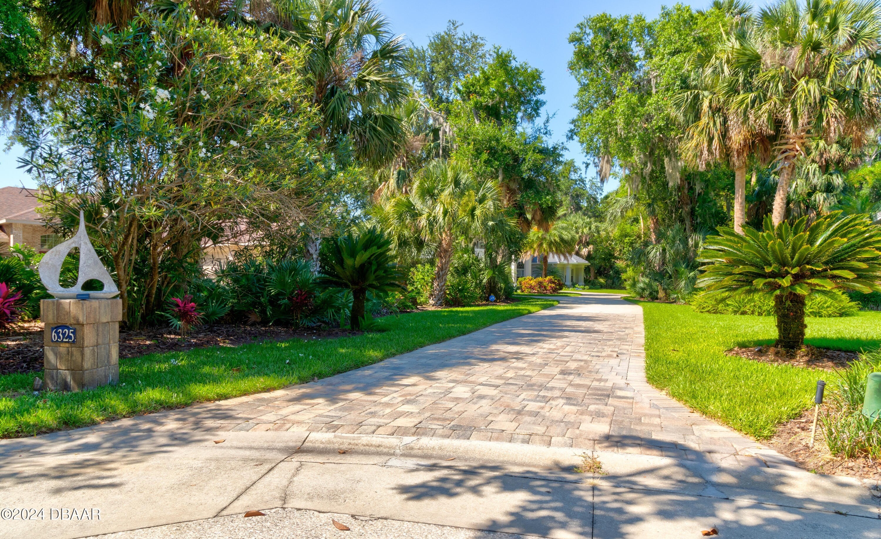 2. 6325 Palmas Bay Circle