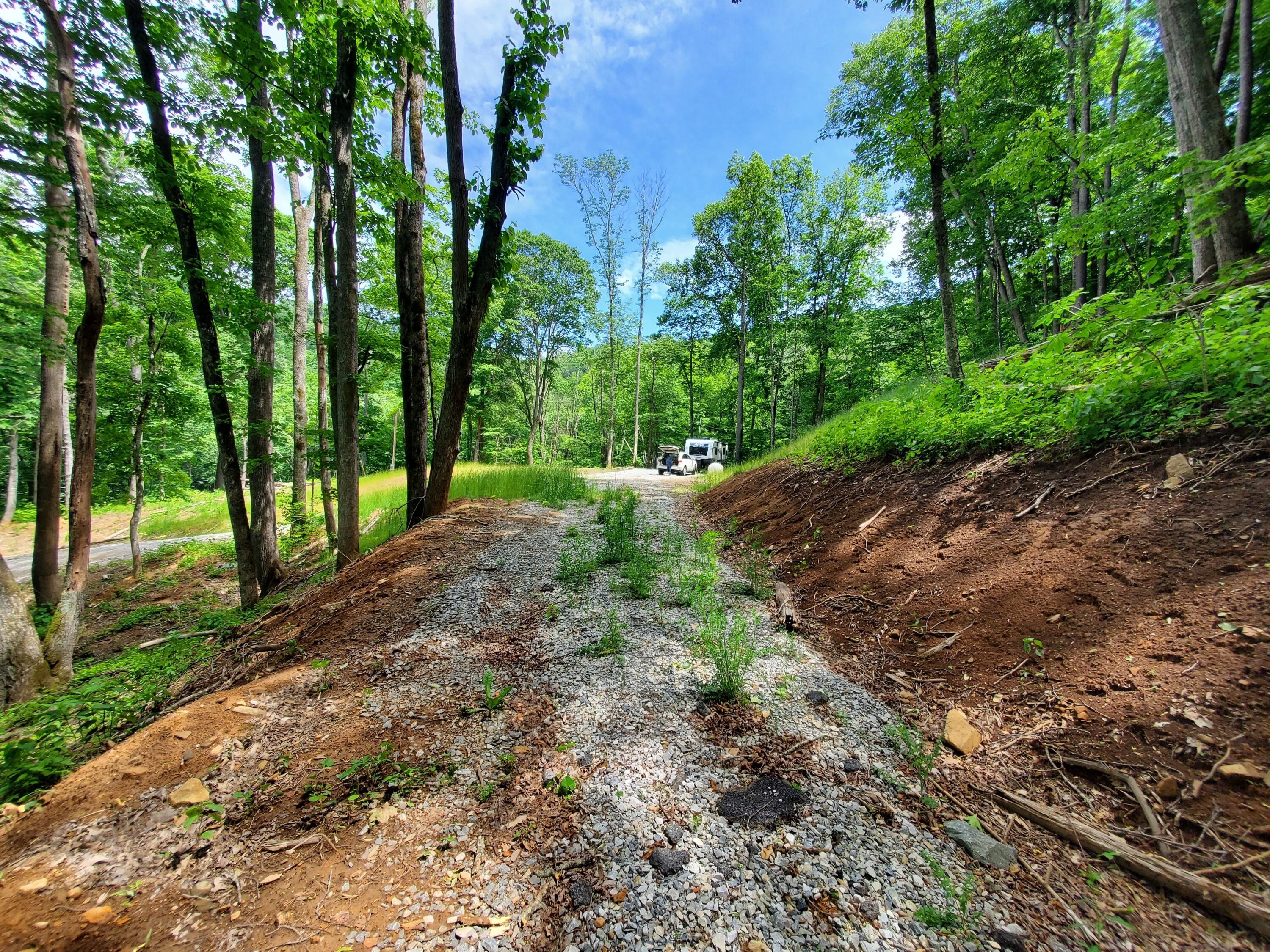 31. 98 Sheep Hollow Lane