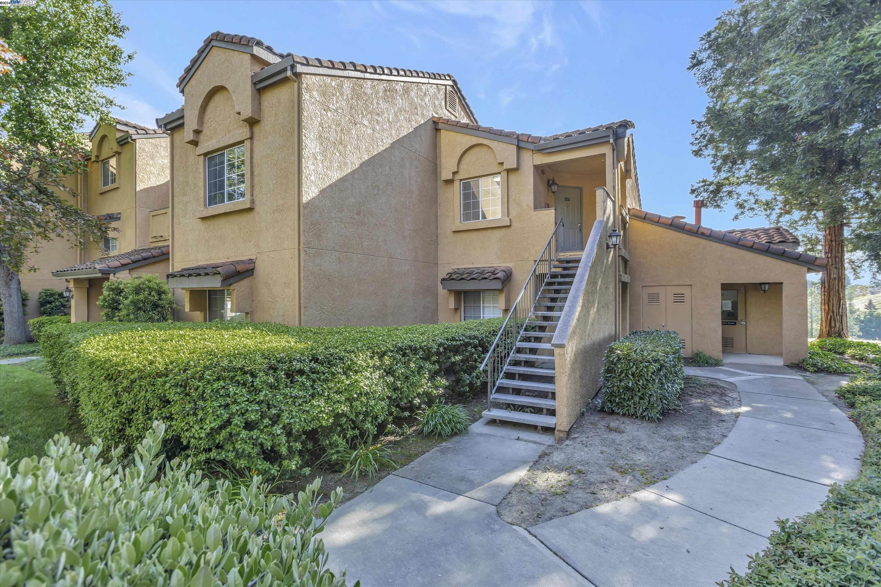 10. 795 Watson Canyon Ct