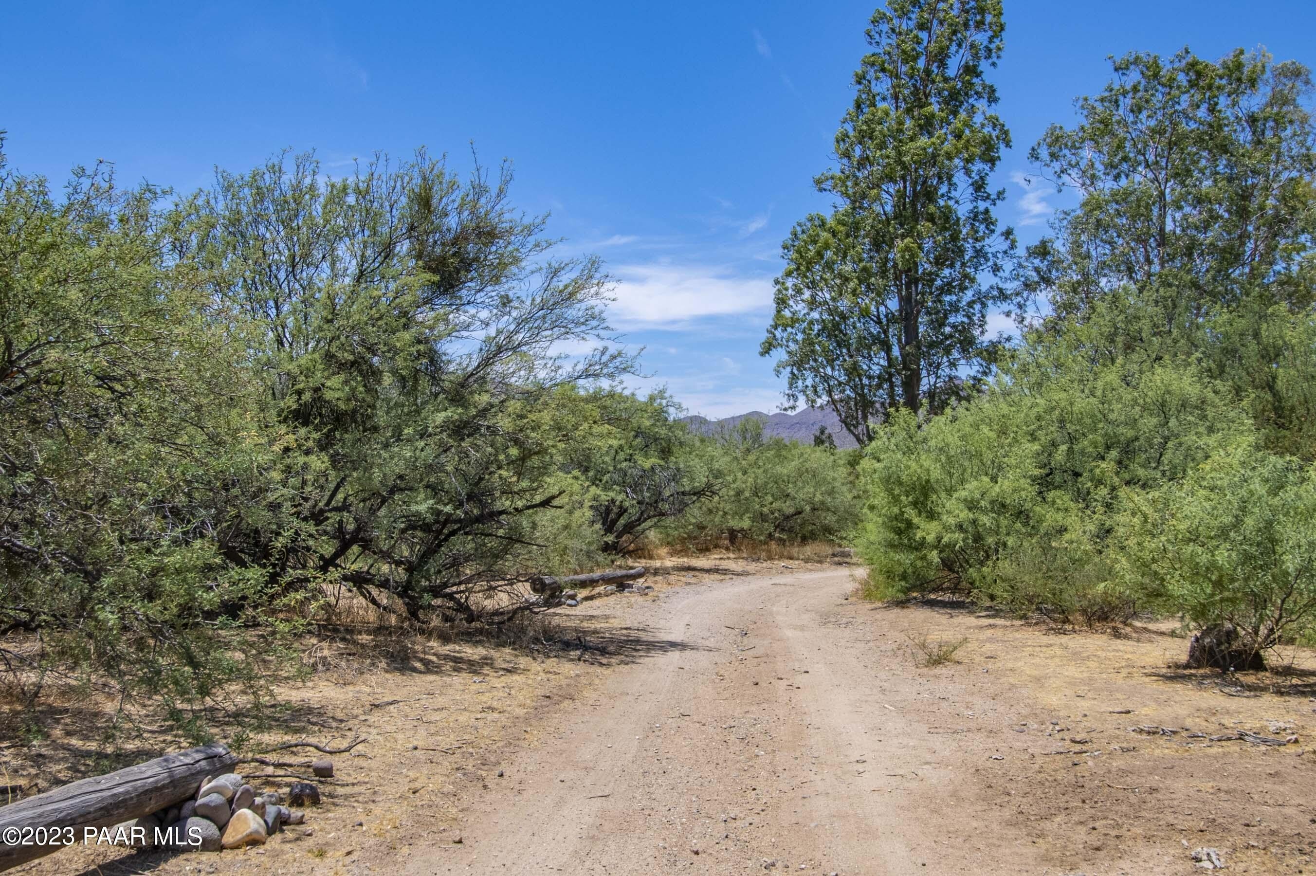 39. 7250 S Santa Maria River Ranch Rd