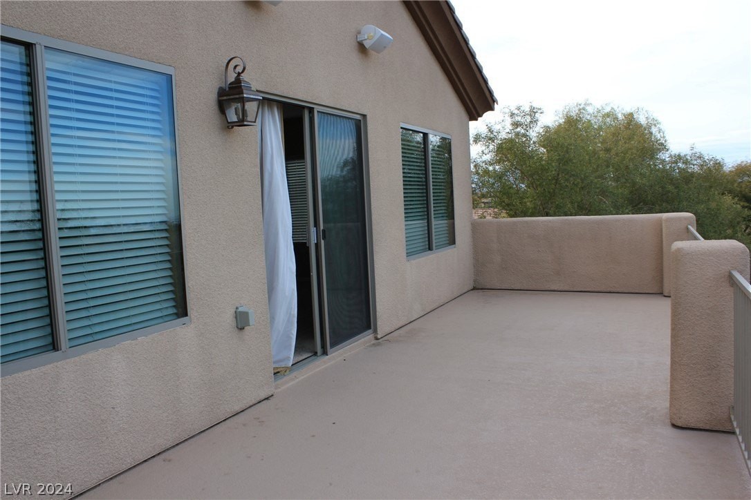 39. 4 Oro Valley Drive