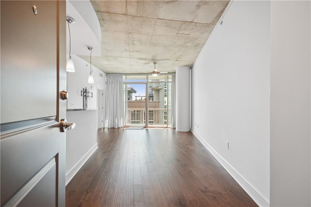 5. 950 Peachtree Street NW