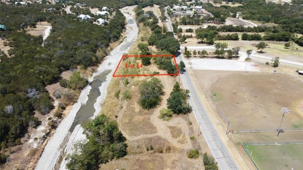 2. Lot 14 Rio Paluxy SW Barnard Street