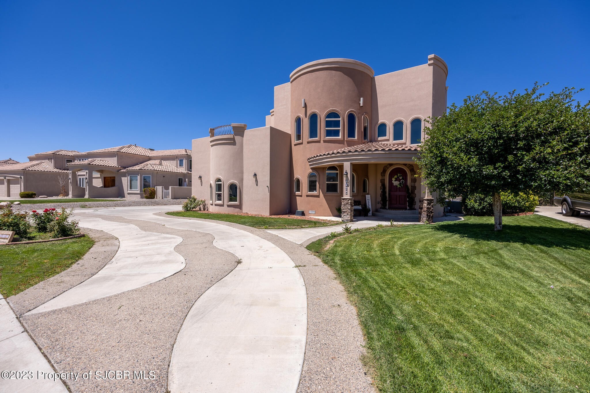 2. 4091 Vista Pinon Drive