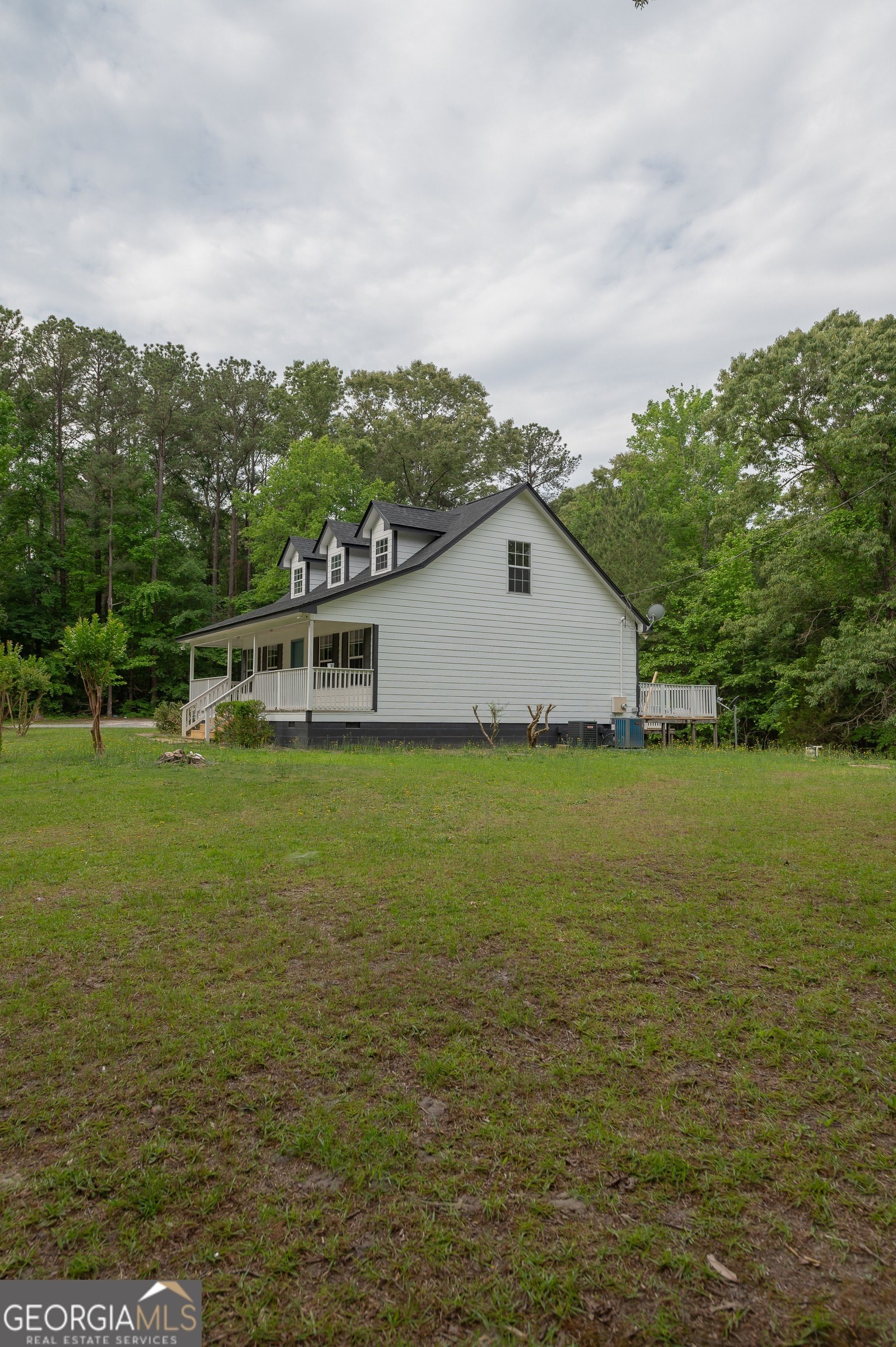 50. 221 N Juniper Creek Road