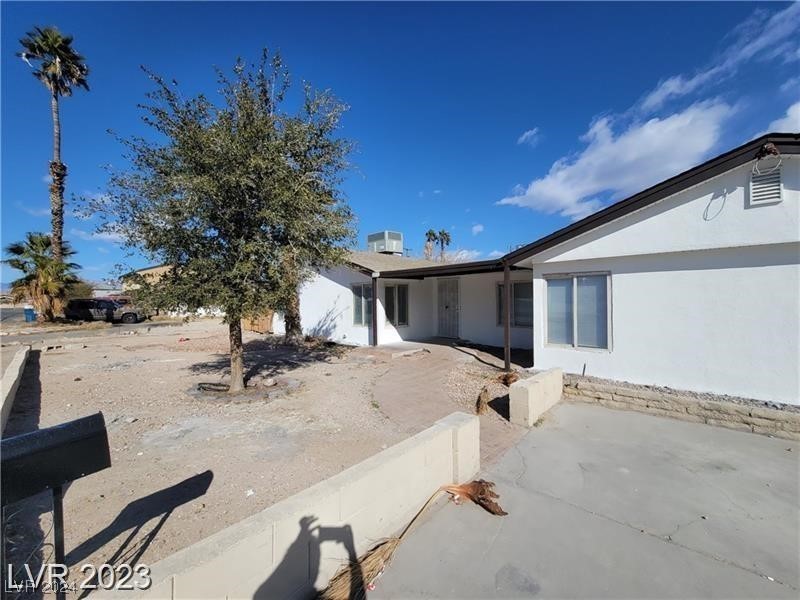 2. 1710 Shadow Mountain Place
