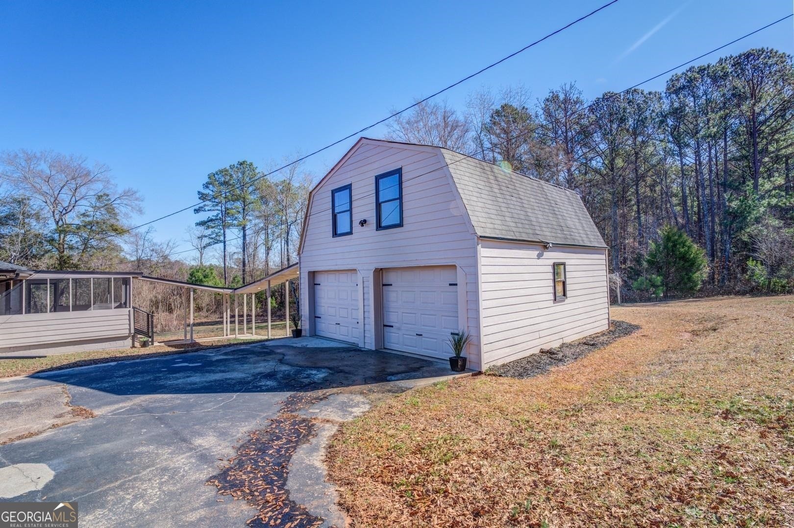 50. 1002 Covered Bridge Road