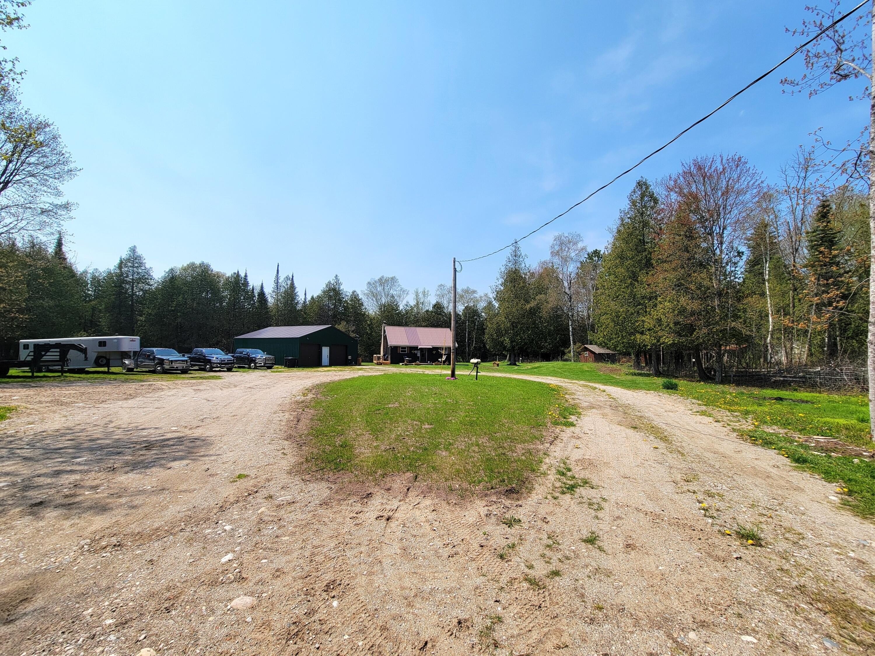 45. 5220 N Pine River Rd