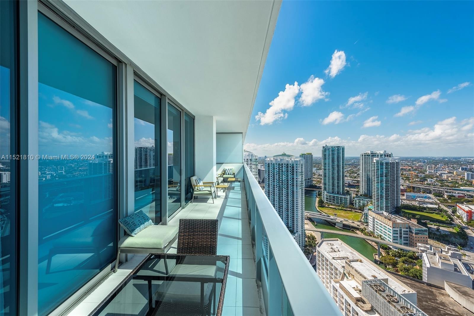 29. 200 Biscayne Boulevard Way