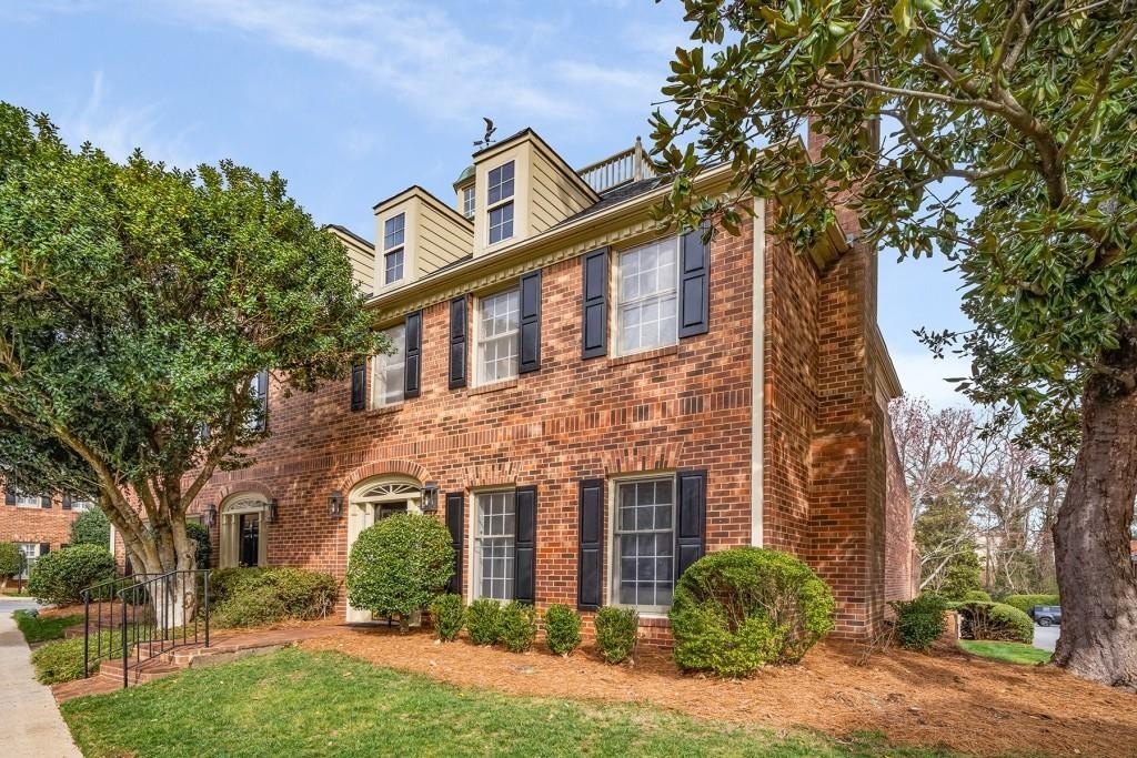 21. 8 Howell Mill Plantation NW