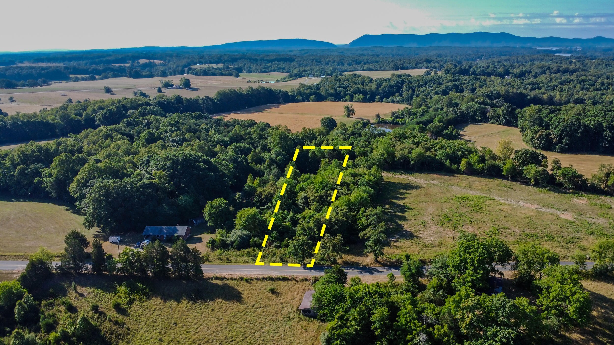 3. Lot 8 Hickory Cove Ln