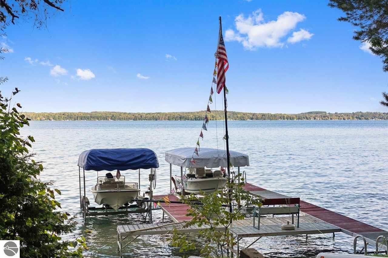 4. 6583 NW Torch Lake Drive