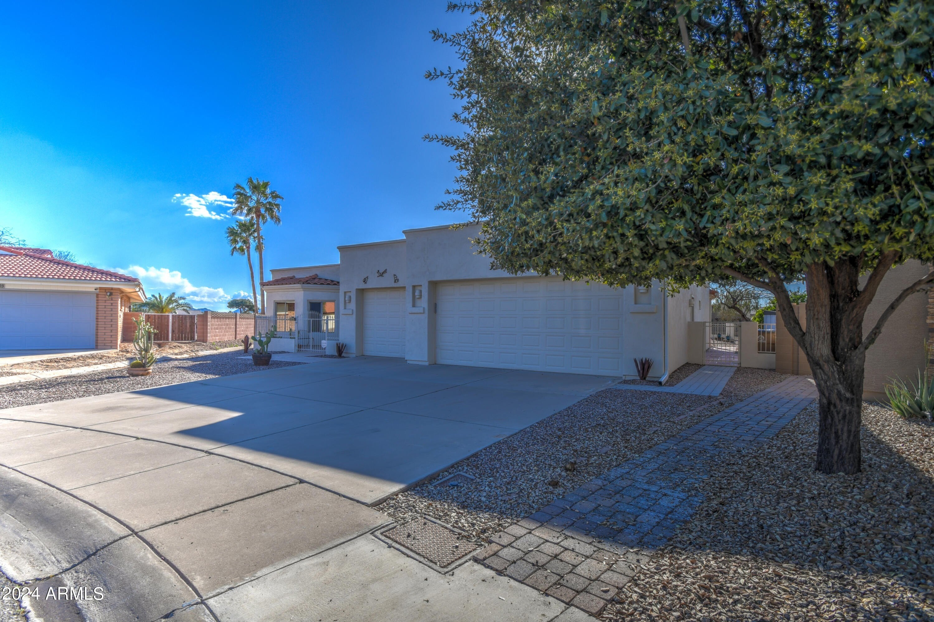 5. 21401 E Creosote Lane