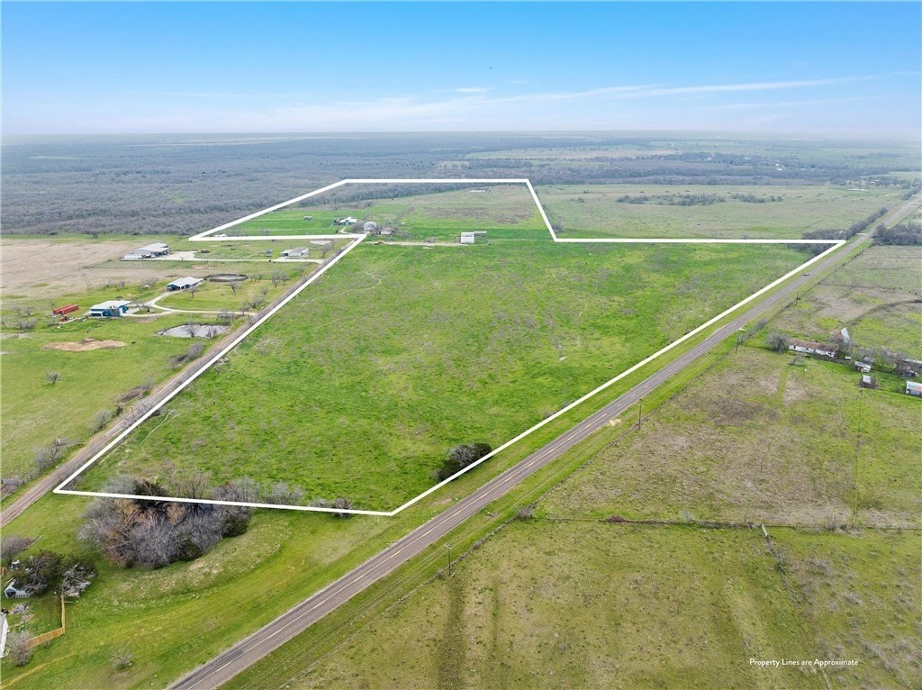 7. 40.6 Acres Lcr 615