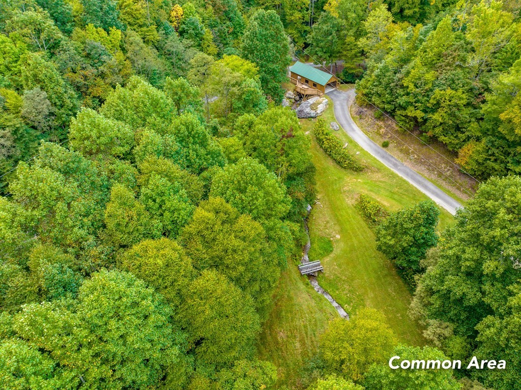 50. 883 Covered Bridge Trl