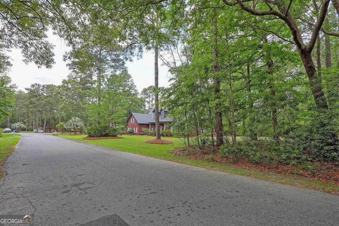 39. 357 Lake Tomacheechee Drive