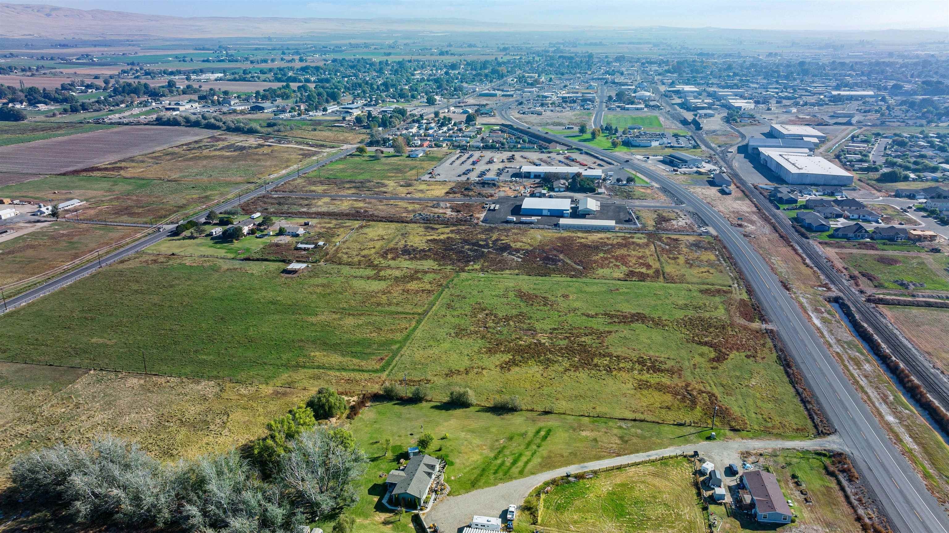 1. 780 W Yakima Valley Highway